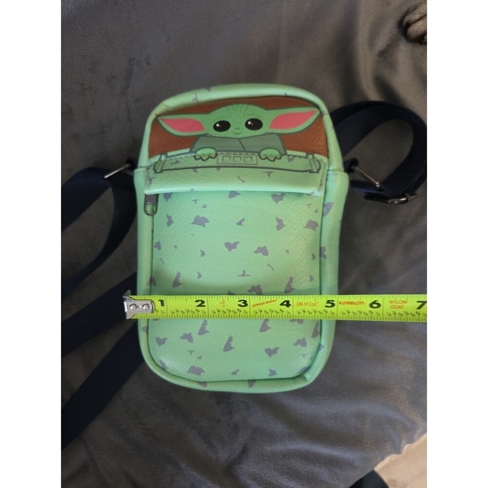 Baby Yoda Star Wars Grogu Crossbody Bag Purse Green With Dark Blue Strap - Picture 10 of 13